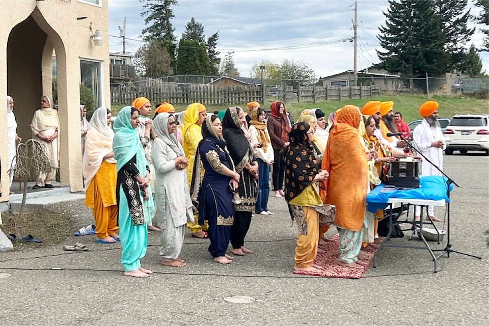 web1_240509-wlt-vaisakhi-photos_6