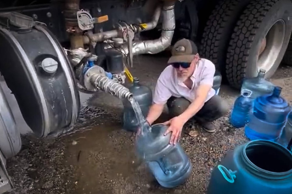 Packrat Water Hauling delivered water to Kelownaѻýs Tent City. (Kelly Blair/Contributed) 
