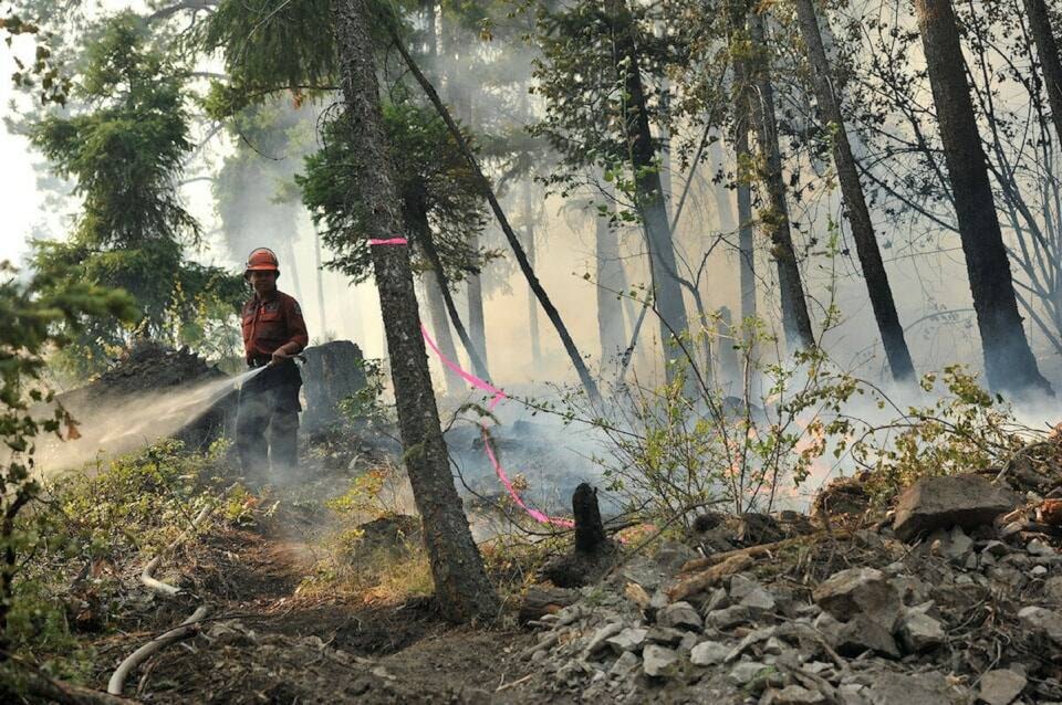 web1_240516-kcn-ubco-wildfire--news-_1