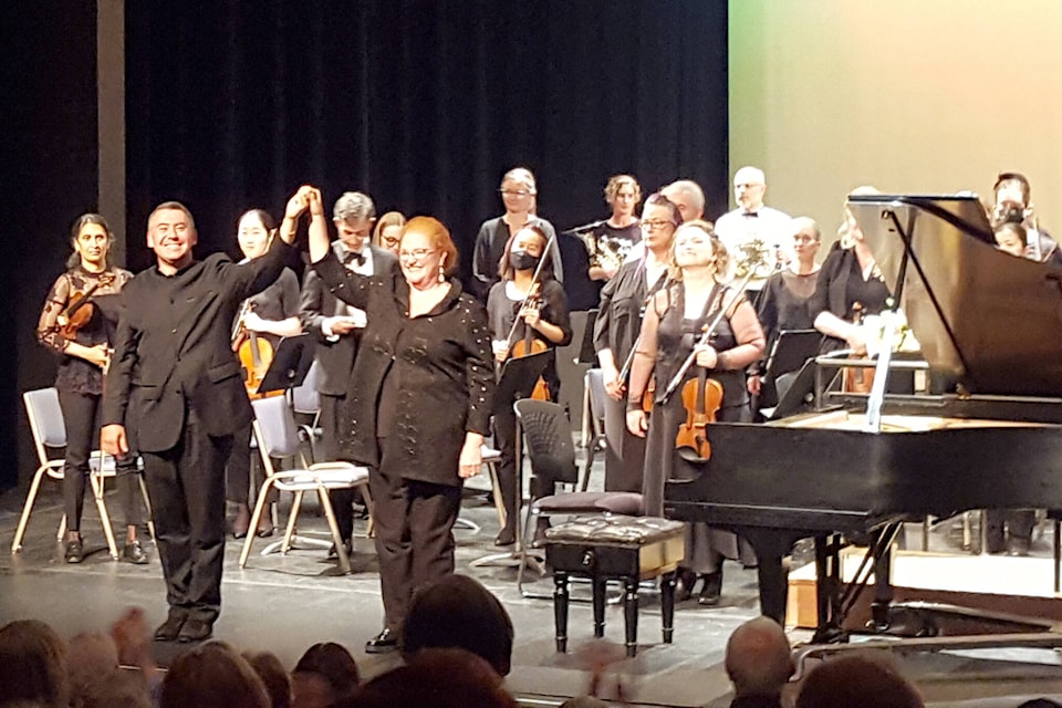 web1_240516-sum-symphony-review-symphony_1