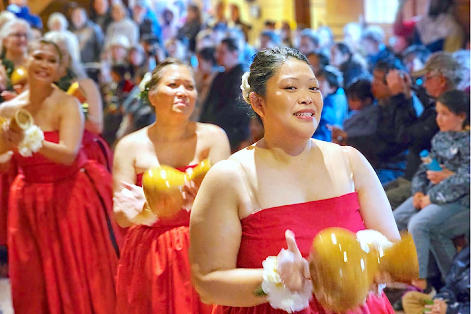 It was standing room only at the historic Fort 91ԭ theatre for a Hawaiian dance celebration held on Saturday, May 18, in honour of the many Hawaiians who were part of the Canadian fur trade. (Dan Ferguson/91ԭ Advance Times) 