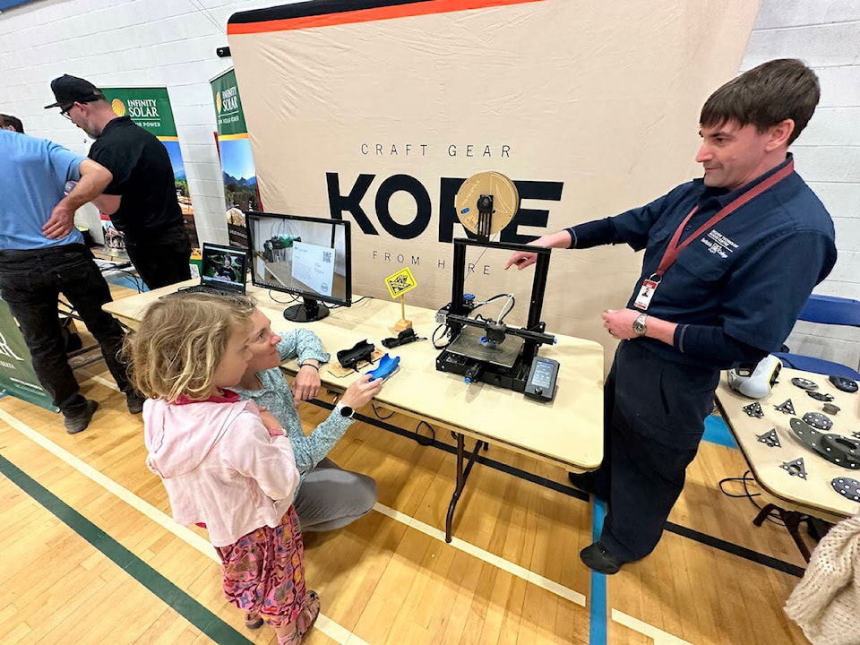 web1_240521-kddb-boobmcdonald-boobmcdonald_3