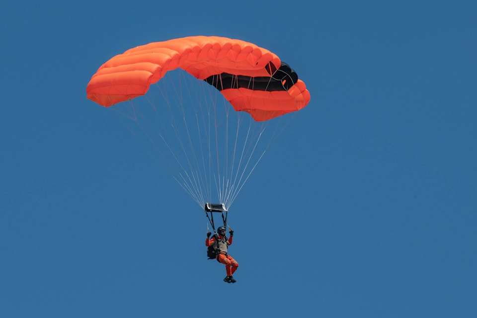 web1_240522-cvr-n-2024-comox-airshow-1_9