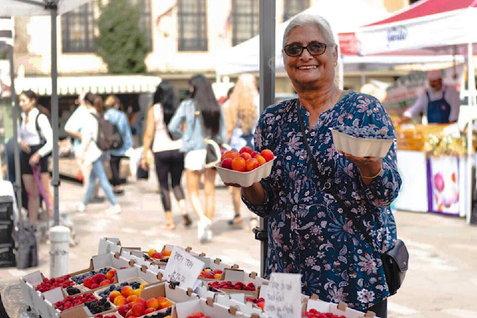 web1_240523-mrn-nc-pm-farmers-market-pic_1