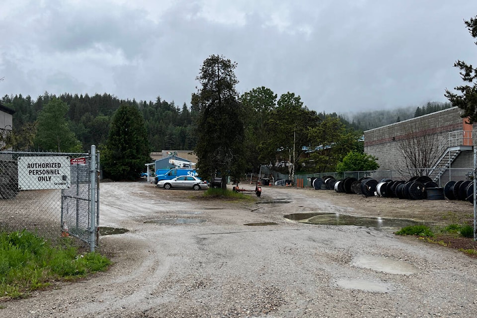 web1_240530-can-cell-tower-castlegar_1