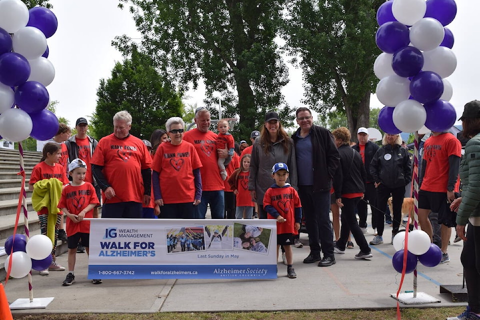 web1_240530-kcn-alzheimers-walk-_1