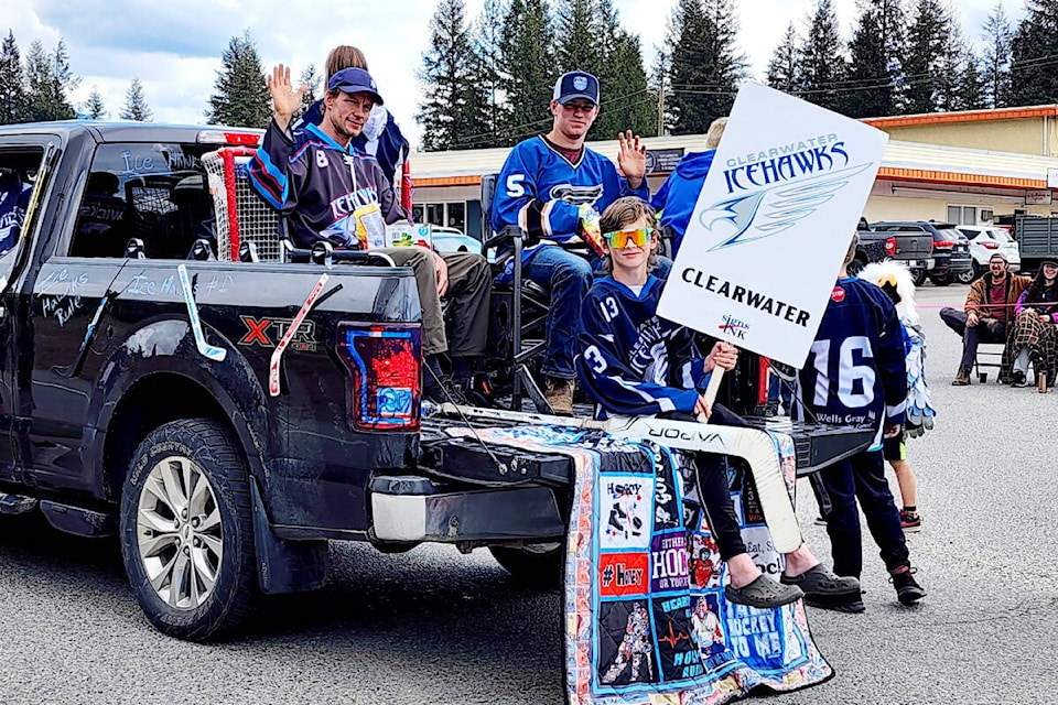 web1_rsz-icehawks_112647