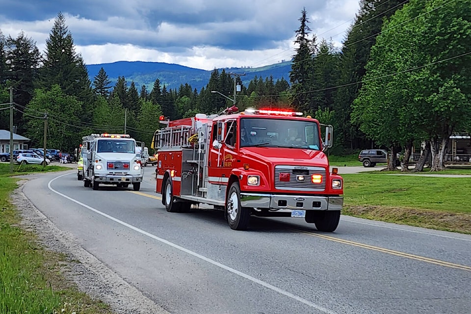 web1_rsz-may-day-fire-truck-_111912
