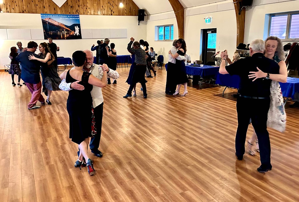 web1_240606-kws-tango-dance_3