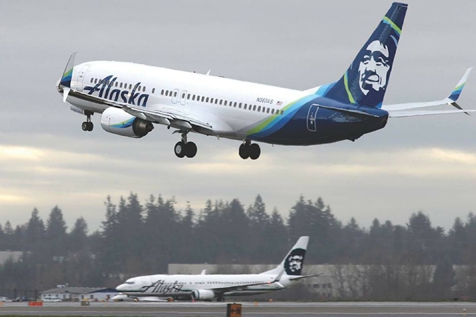 web1_10350963_web1_180125-rda-m-180126-rda-bus-boeing