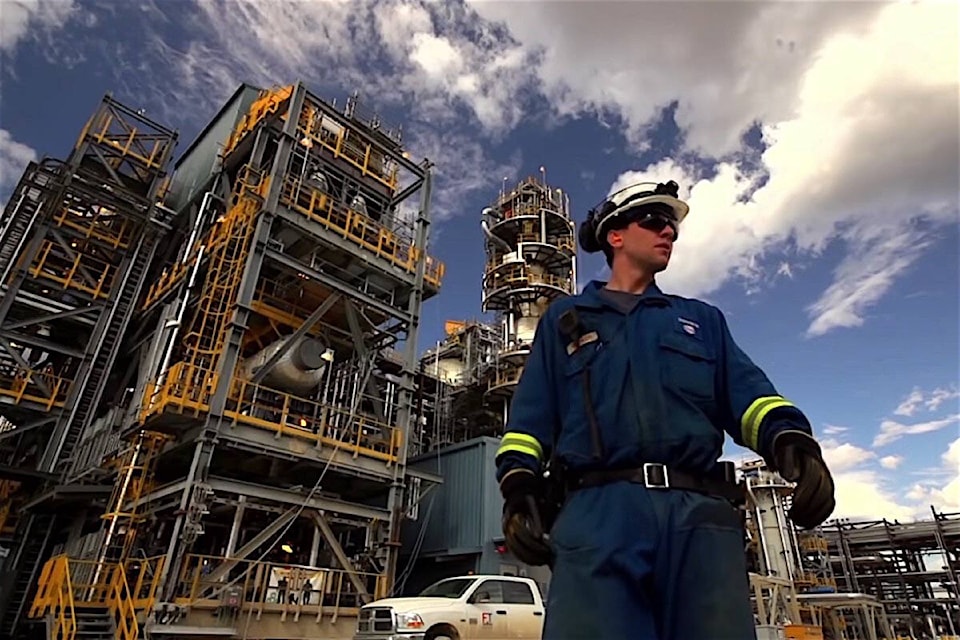 web1_200420-bpd-kearl-oil-sands-impoil_1