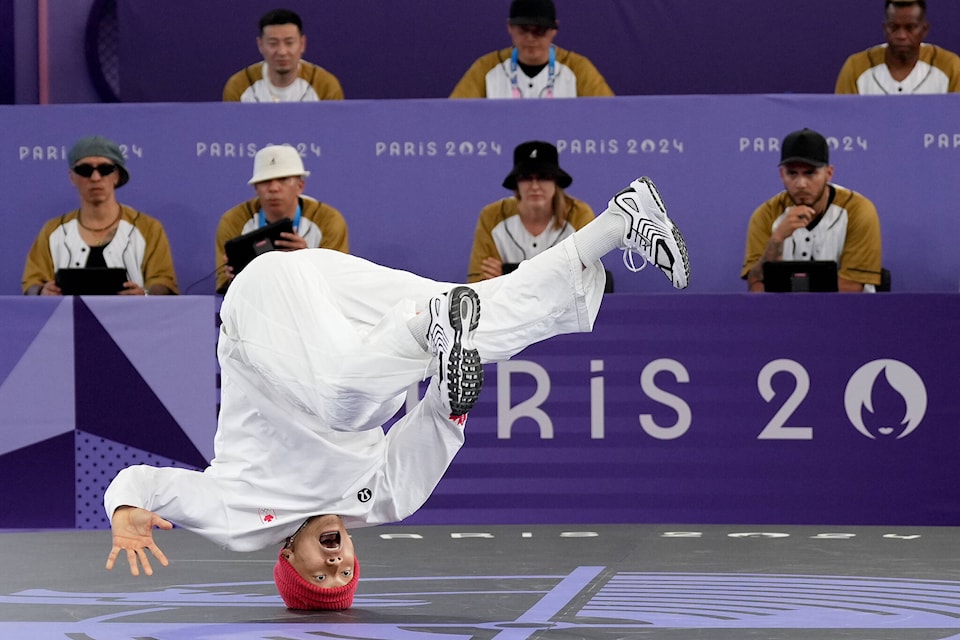 web1_240812-bpd-moj-column-olympic-meh-wizard_1