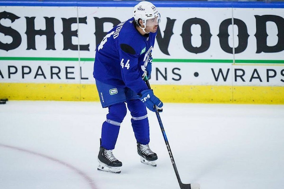 Vancouver Canucks newcomer Kiefer Sherwood brings speed, physicality