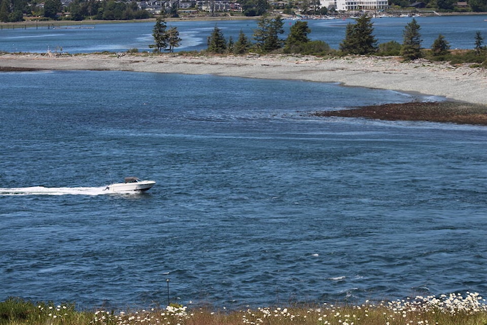 web1_200806-ifd-vi-file-photos-sooke-whiffen-spit_1
