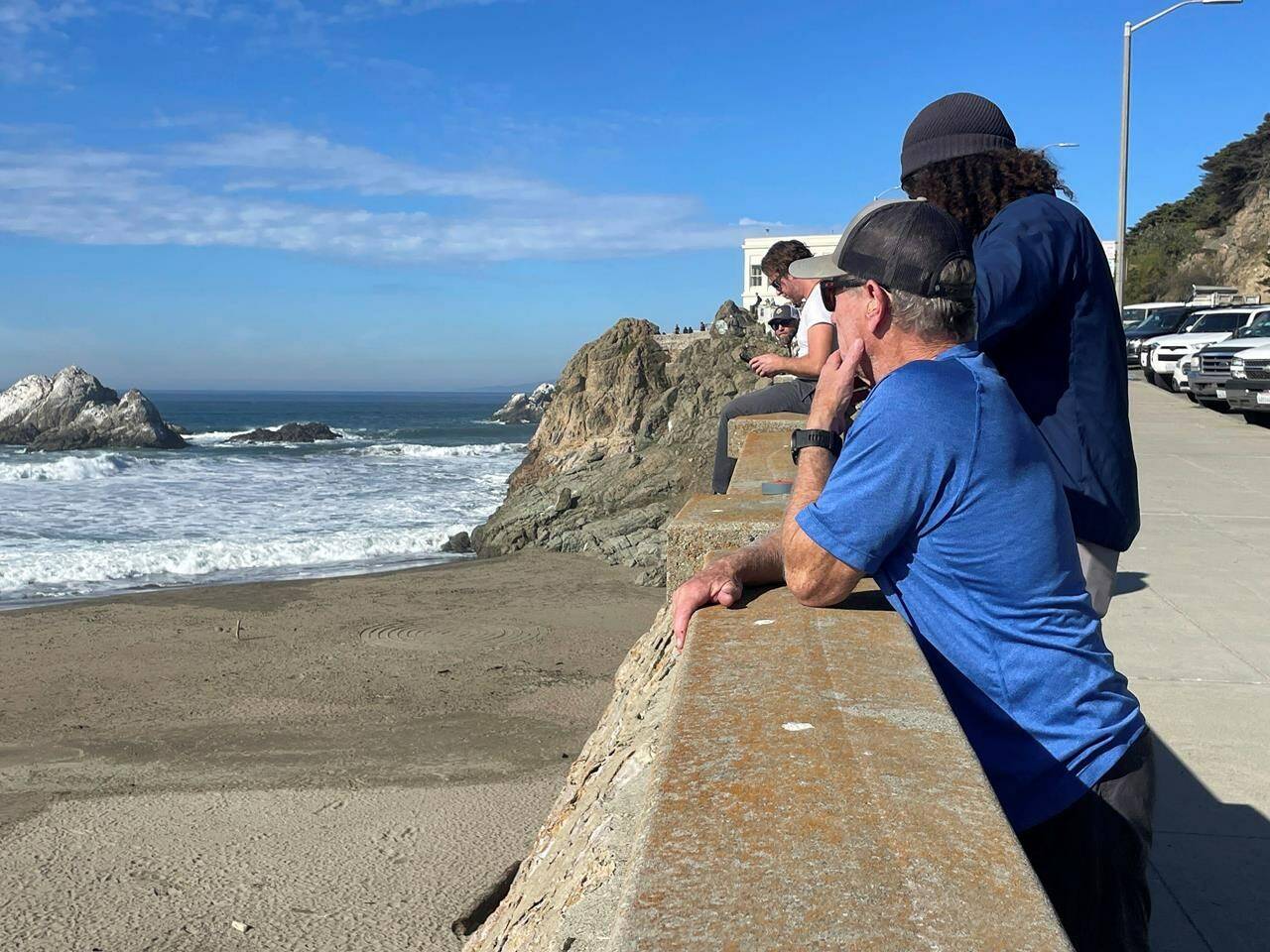No injuries or damage reported as quake sparks California tsunami warning