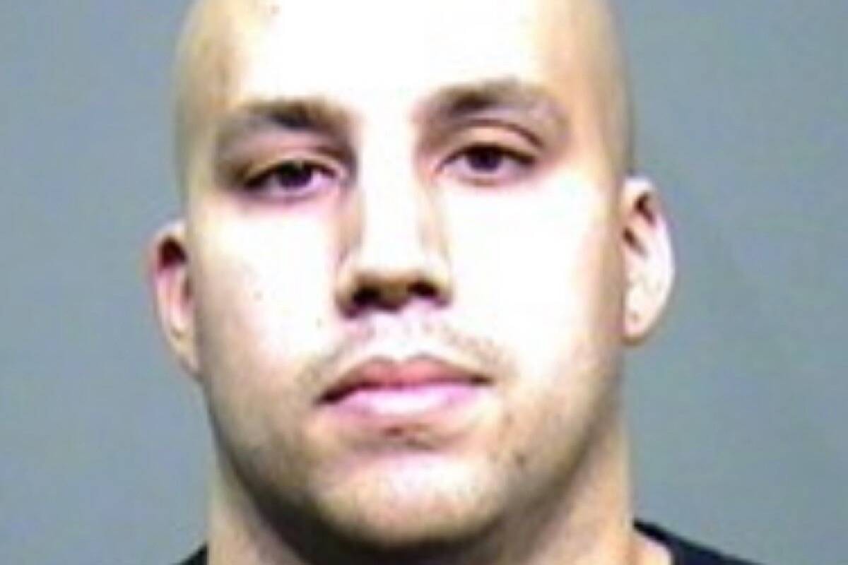 Former fugitive pleads guilty to 2009 plot to kill B.C.’s Bacon brothers
