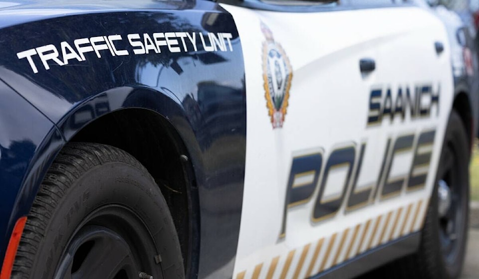 Saanich police seize suspected drugs, cash during impaired driving call