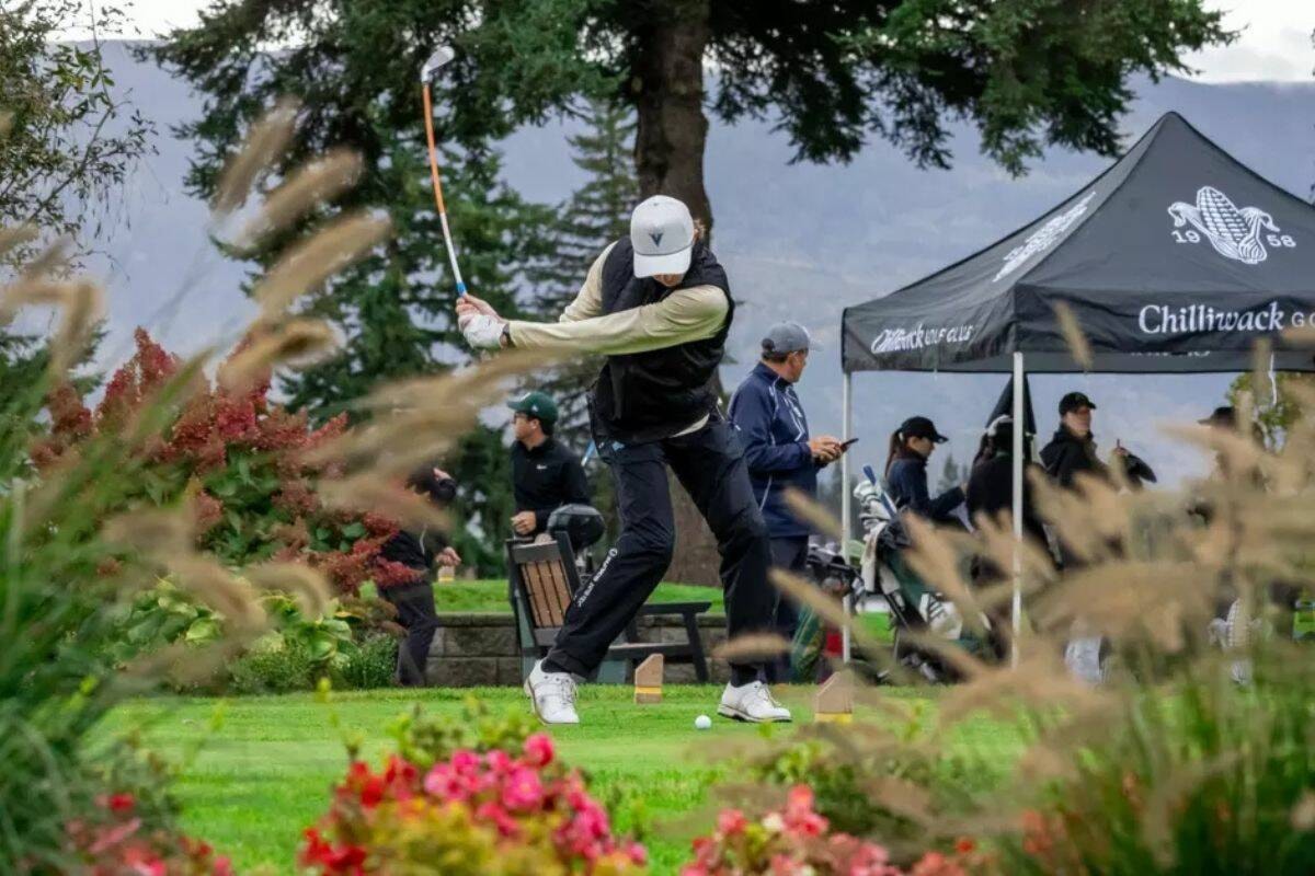 UVic’s Owen Croft climbs from walk-on to Canada West golf champion