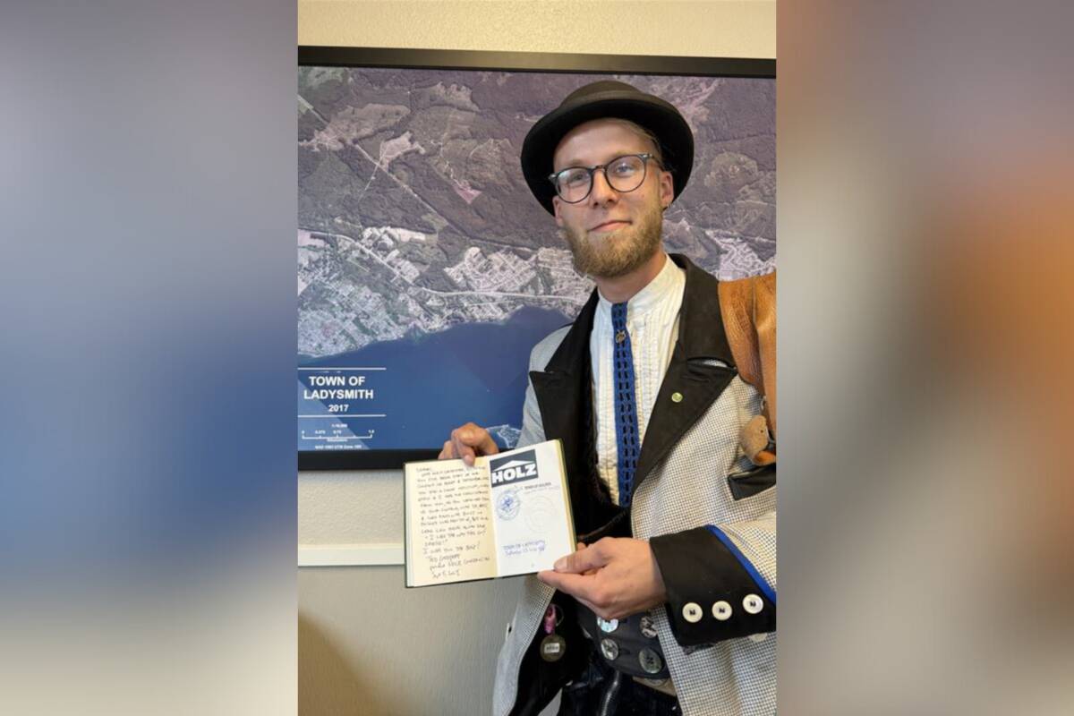 German craftsman brings centuries-old Walz tradition to Ladysmith