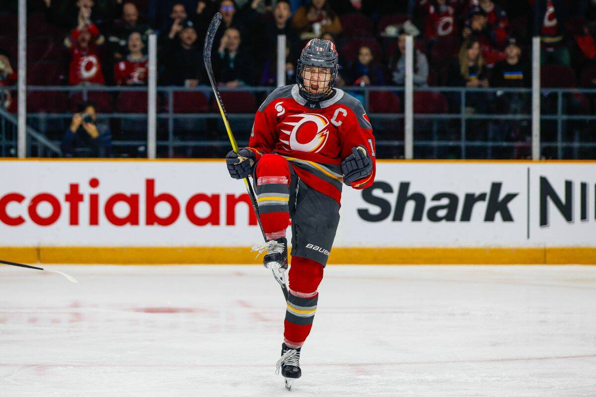 Ottawa Charge captain leads team to 5-1 win against Vancouver Goldeneyes