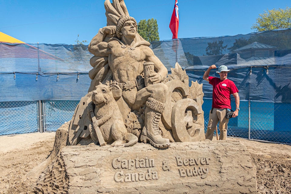 aug5-beachfest-sculpture-posting-with-finished-sculpture