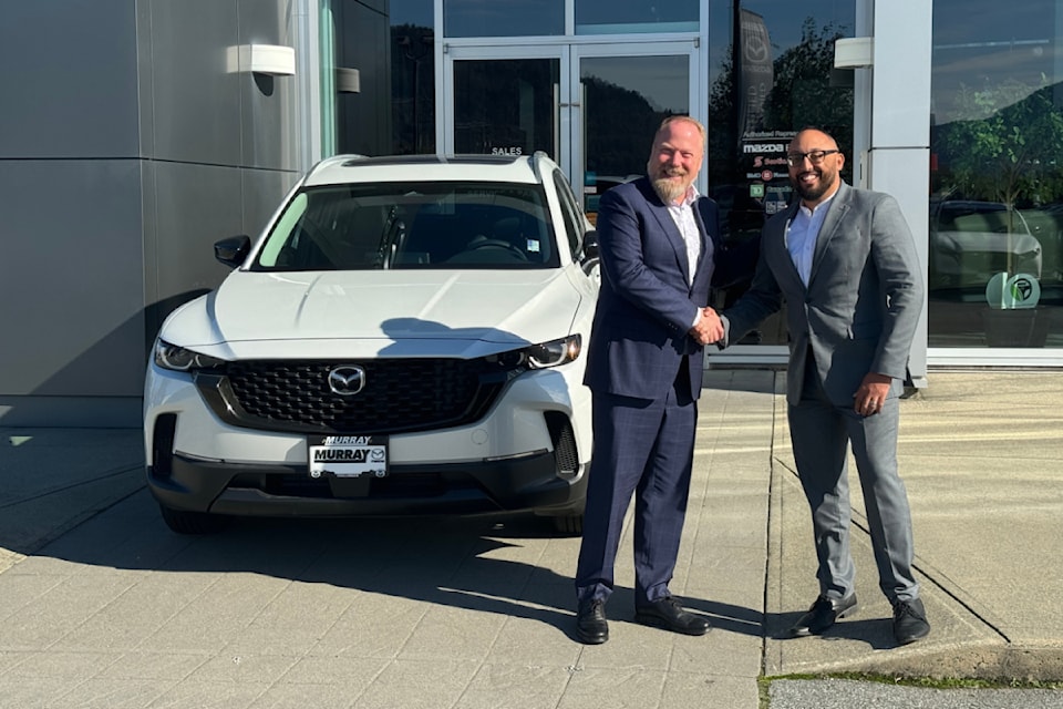 oct-14-murraymazda-cx-50