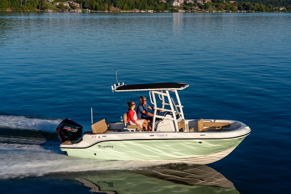 Discover the tranquil charm of boating in the Gulf Islands