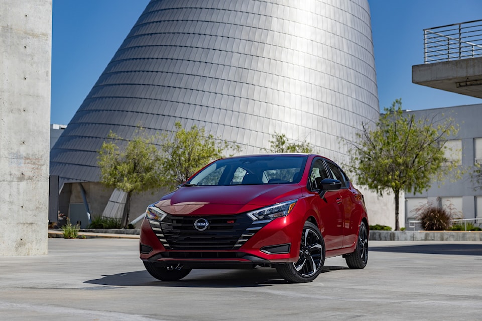 2024-nissan-nissan-versa