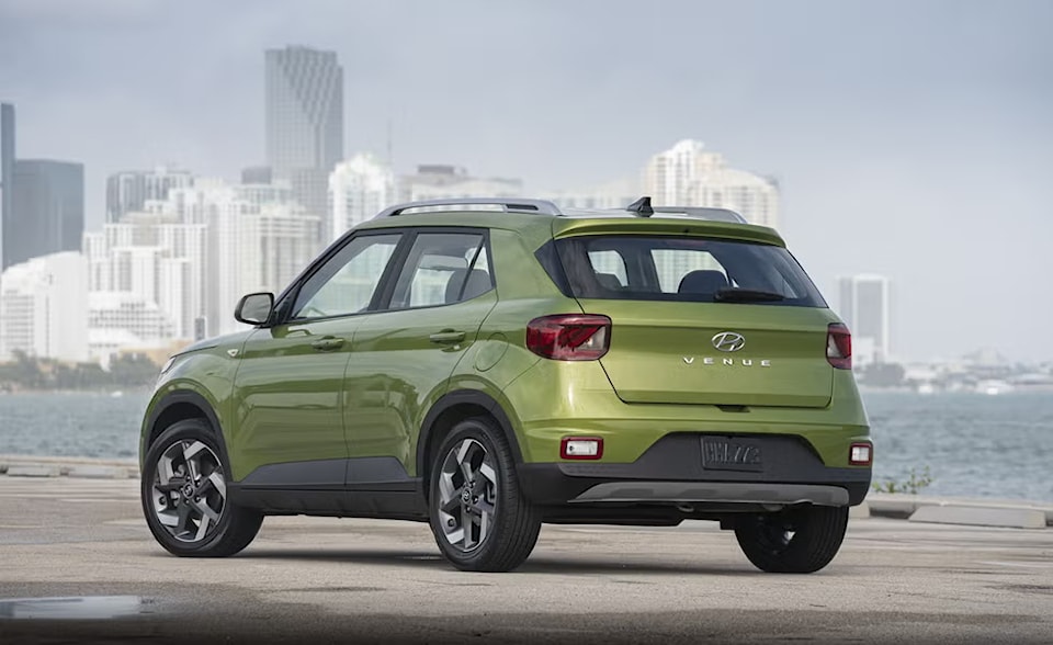 hyundai-venue-rear