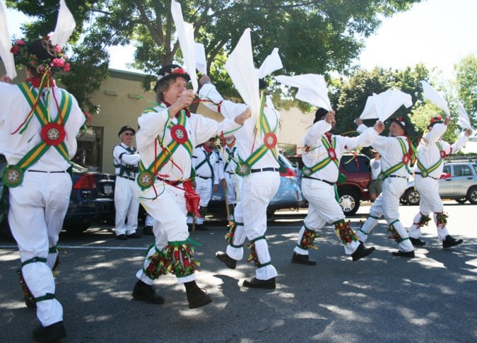 5633princetonMorrisDancers