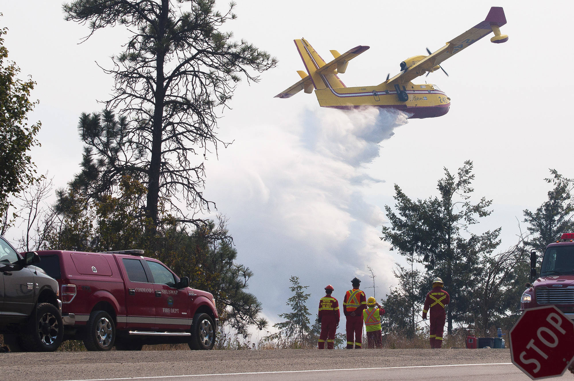 8365133_web1_20170903-SAA-Kault-Hill-Fire-JE-0169