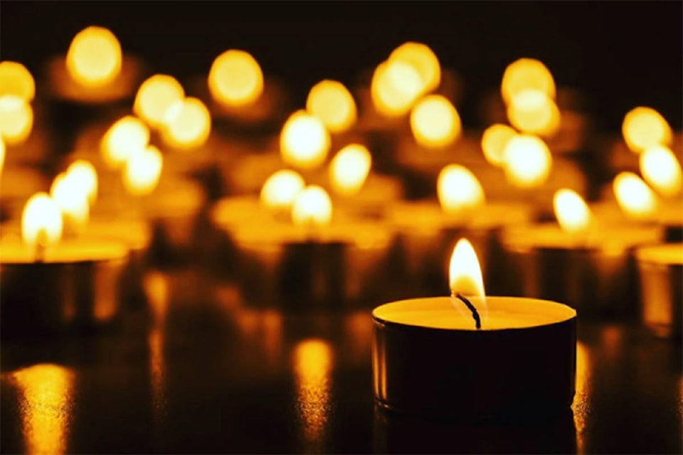 16129125_web1_candles