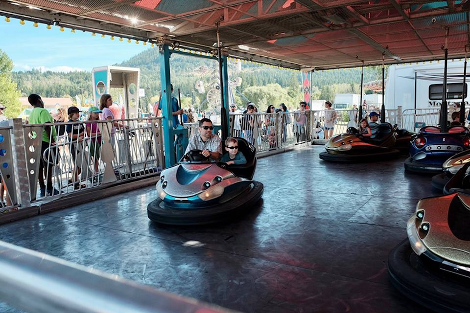 17905270_web1_copy_190731-SAA-C-Lachlan-bumper-car