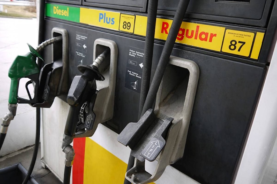 19292004_web1_gas_pump_nozzle_shutterstock