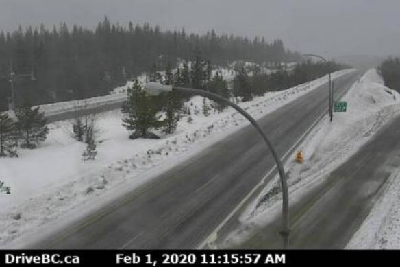 20383128_web1_200205-KCN-Coquihalla-Flooding-DriveBC_1