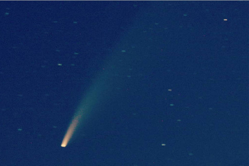 22109542_web1_200716-PSS-comet-_1