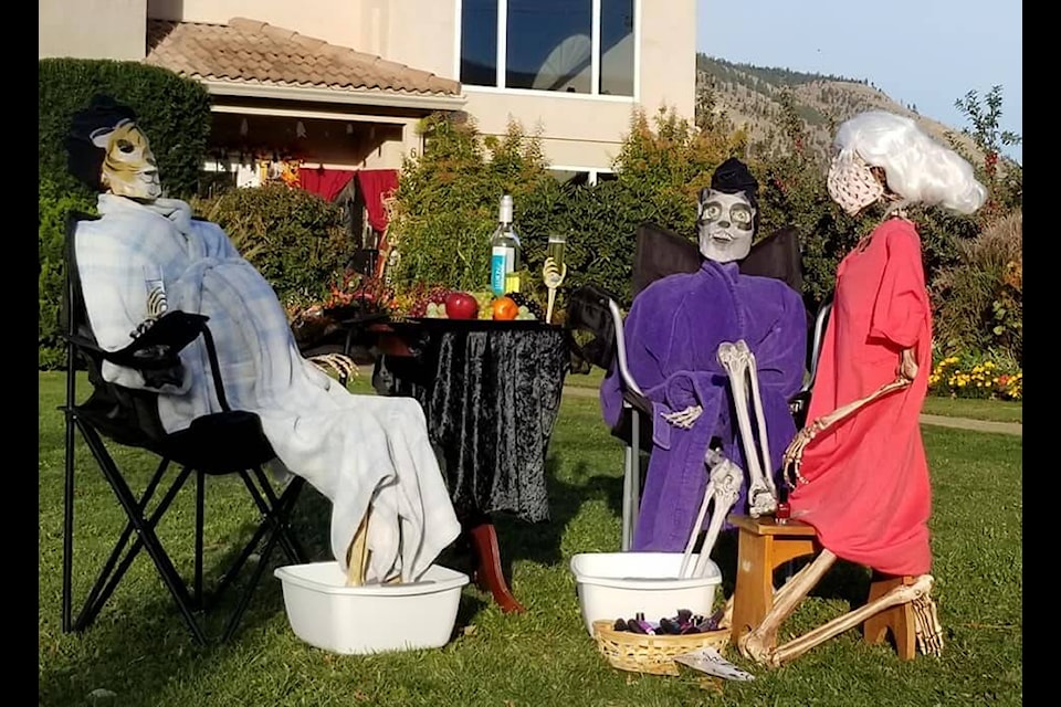 It’s spa day over at the Peskelly skeleton house in Trout Creek. (Facebook)