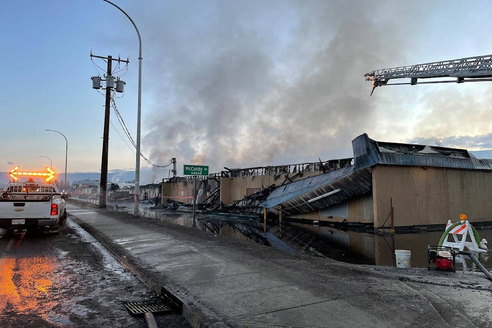 Fire at building on Highway 97. (Jordy Cunningham/ Capital News)