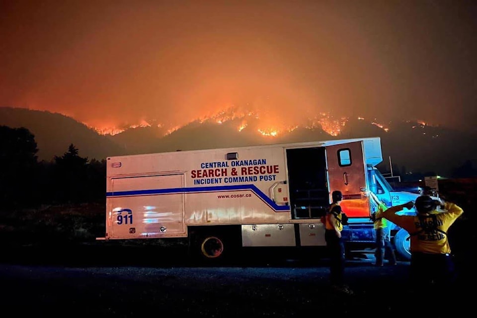 33738575_web1_230825-KCN-cosar-wildfire-cosar-wildfire_1