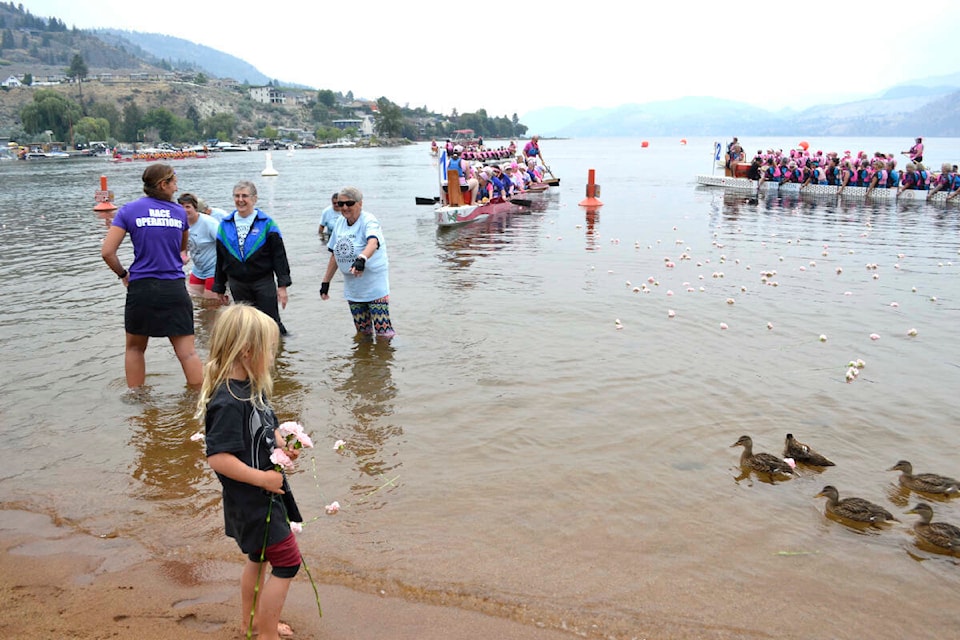 33821161_web1_230906-PWN-DragonBoatFest_1
