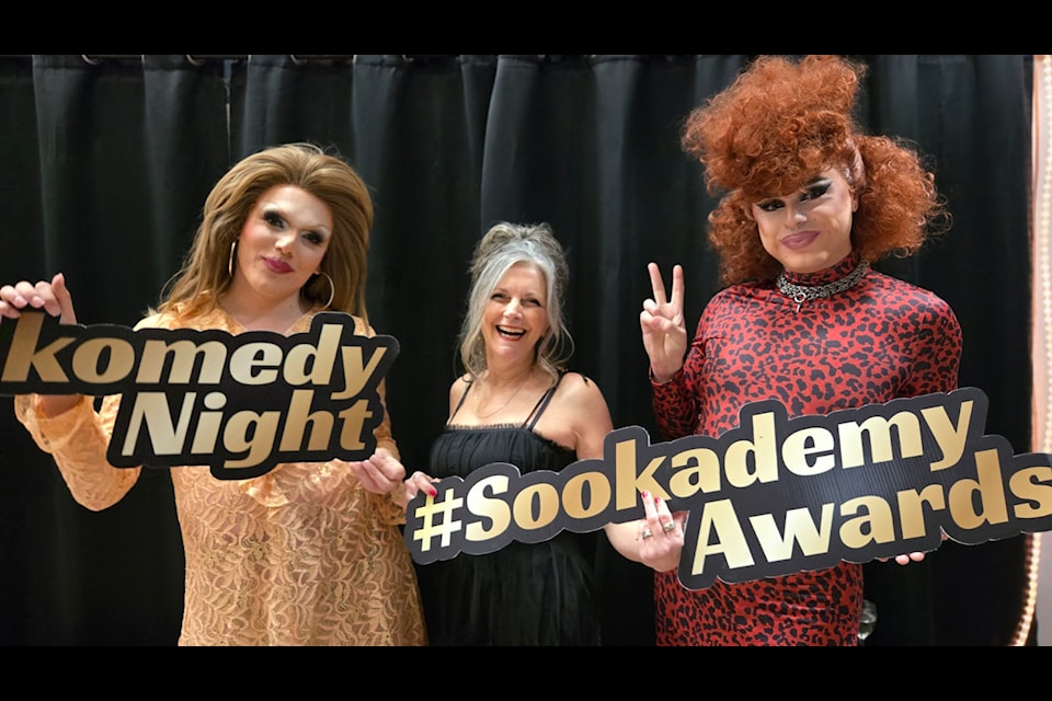 Sooke Region Chamber of Commerce executive director Deb Schenk with drag entertainers Henrietta Dubet and Honey Dewme at the Business excellence Awards event on Nov. 16. (Sooke Region Chamber of Commerce/Contributed)