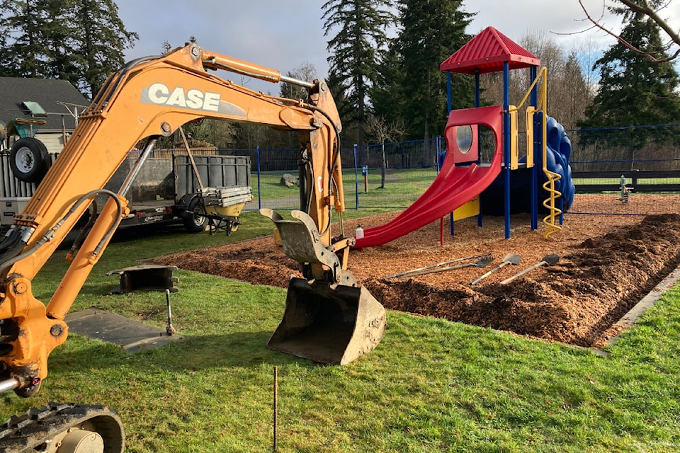 Sooke crews install two new pieces of play equipment coming to Woodland Park in Sooke.