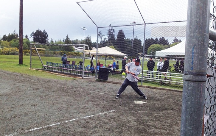 85912sookes-slo-pitch-pic