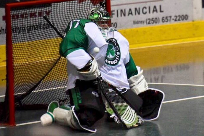 8018769_web1_170808-GNG-Shamrocks-Goalie