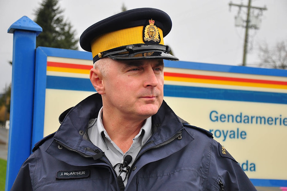 14911135_web1_RCMP-Jeff