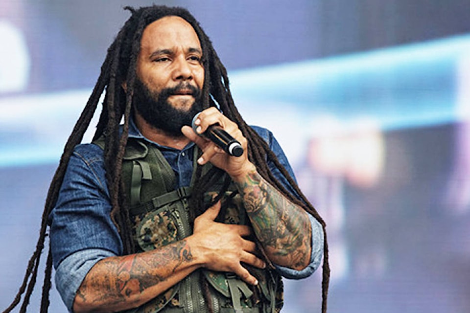 17324391_web1_MMA-KymaniMarley