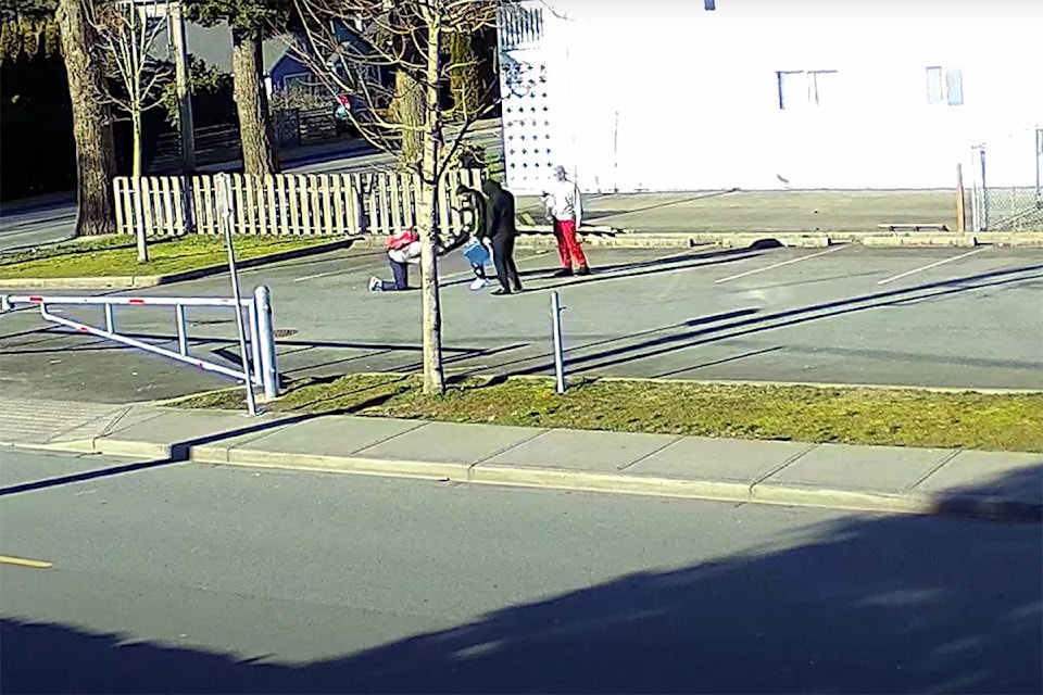24006961_web1_210123-CPL-CSS-Assault-Video-Iezzi_1