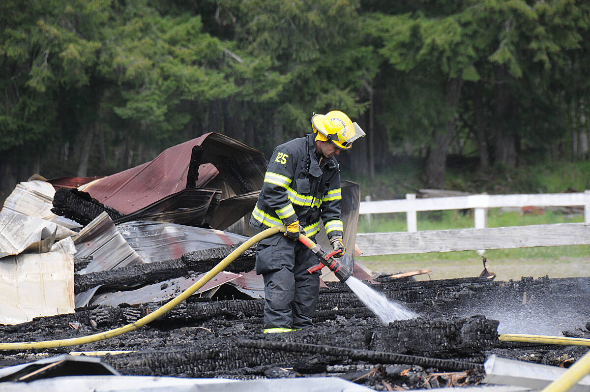 29162532_web1_220525-AVN-Fairgrounds-barn-fire-Alberni_4