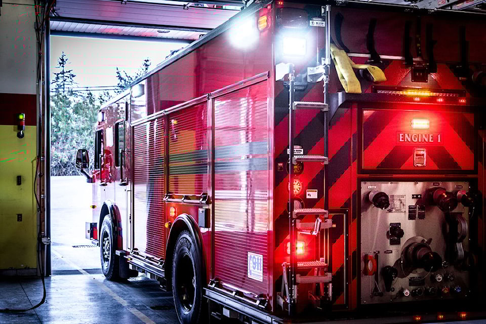 250123-snm-sooke-fire-rescue-engine-one-with-lights
