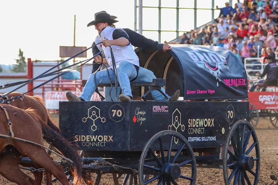 Despite his best efforts, Chanse Vigen couldn't hold onto his Ponoka Stampede title in the Tommy Dorchester Dash for Cash.